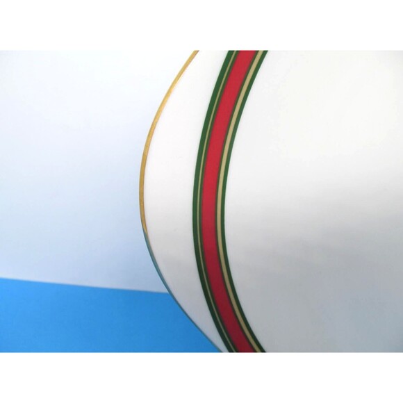 Royal Doulton Ribbon 10 1/2" Handled Cake Plate - Picture 4 of 9